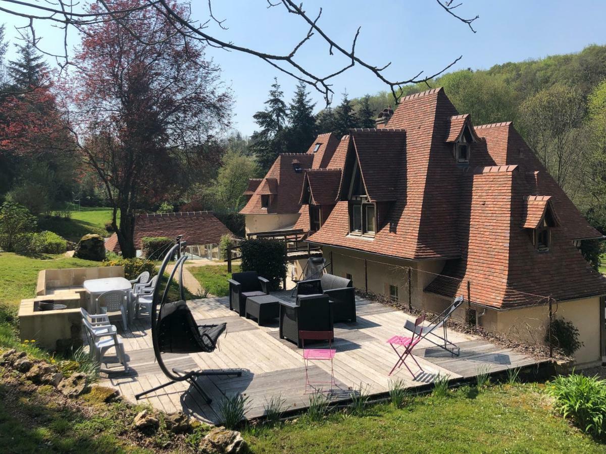 Отель Le Prieure Des Fontaines Les Preaux Экстерьер фото